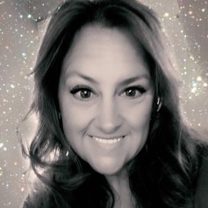 Meet your Posher, Gina